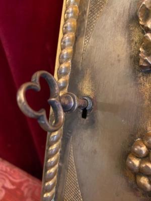 Small Tabernacle - Door With Original Key style Gothic - Style en Brass / Bronze, Belgium 19 th century