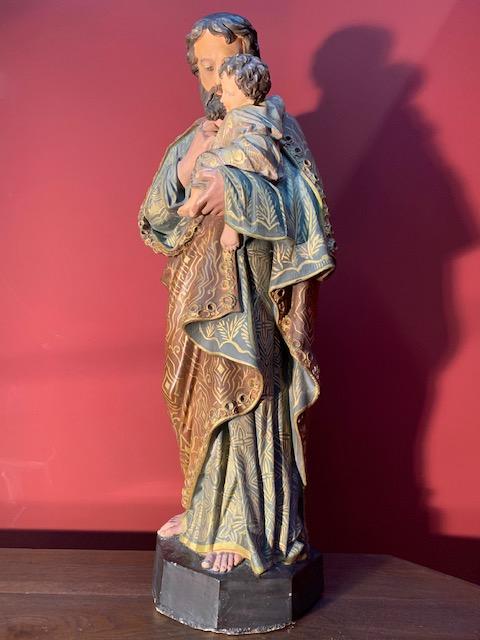 1 Gothic - style St Joseph Statue