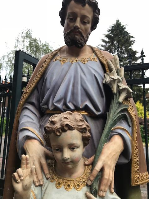 1 Gothic - style St. Joseph Statue With Child