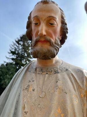 St. Joseph With Child Statue style Gothic - Style en Plaster polychrome, Belgium  19 th century ( Anno 1885 )