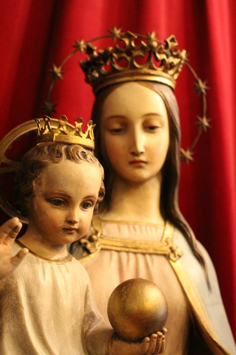 1 Gothic - style St. Mary Statue By : Mayer - Munich.