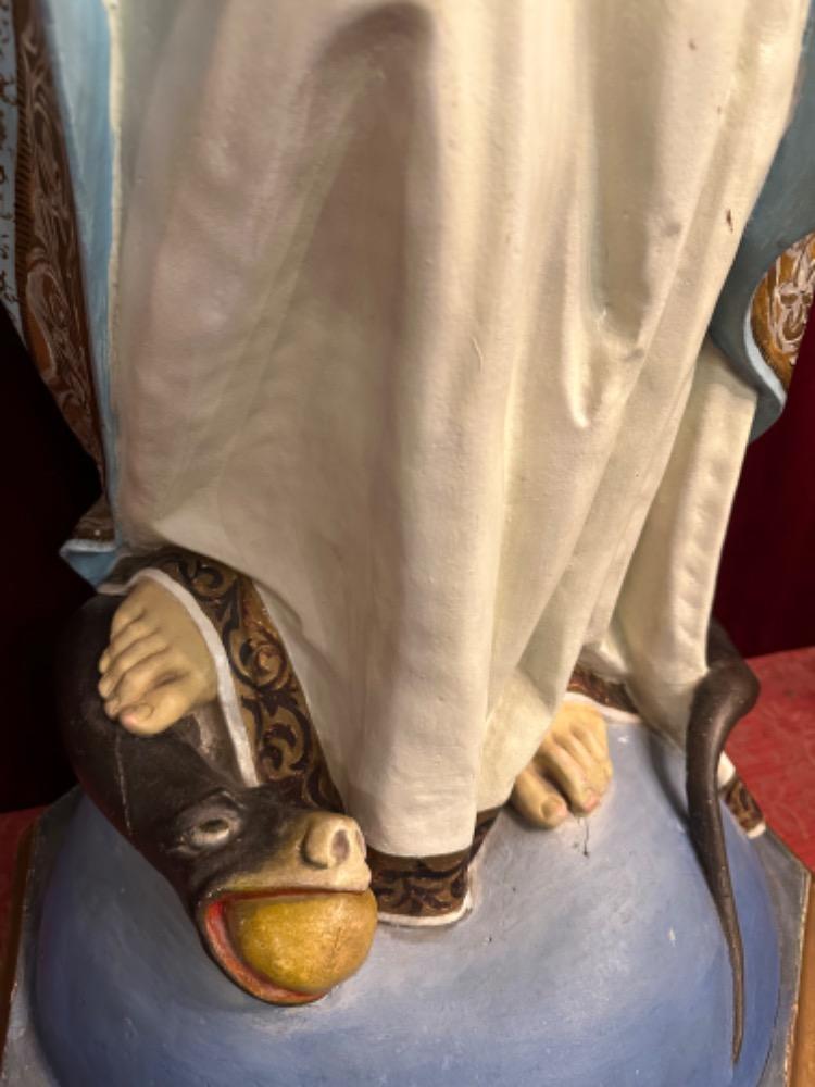 1 Gothic - Style St. Mary Statue Glass Eyes !