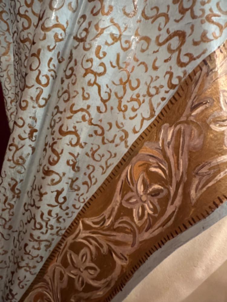 1 Gothic - Style St. Mary Statue Glass Eyes !