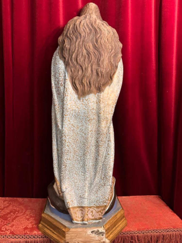 1 Gothic - Style St. Mary Statue Glass Eyes !