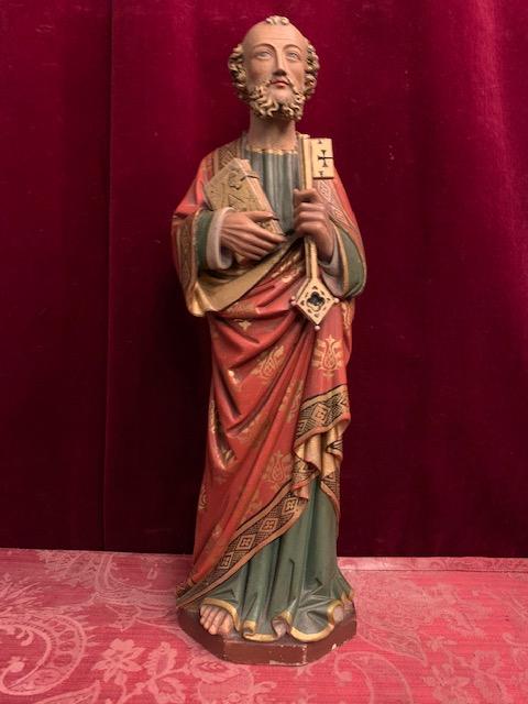 1 Gothic - style St. Peter Sculpture