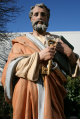 St. Petrus Statue style Gothic - style en plaster polychrome, France 19th century ( anno 1870 )