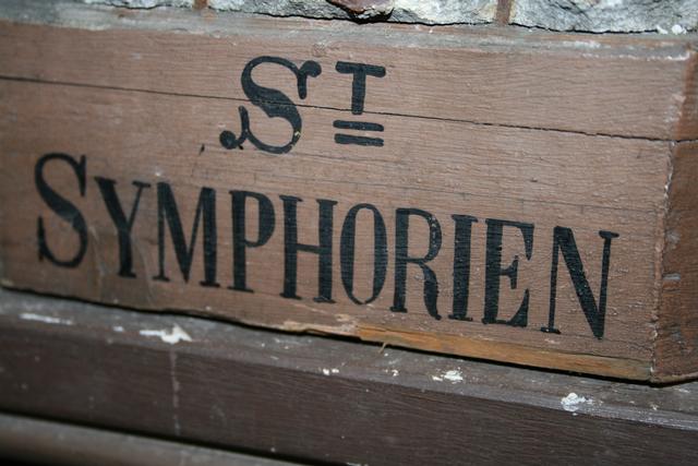 1 Gothic - Style St. Symphorien
