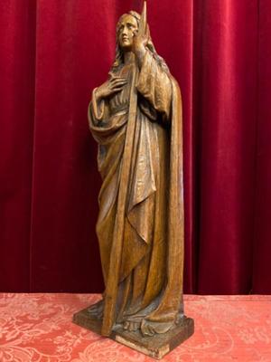 St. Veronica Statue style Gothic - style en Fully Hand - Carved Wood Oak, Belgium 19 th century ( Anno 1875 )