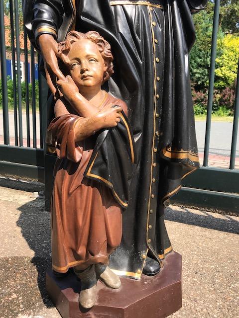 1 Gothic - style St. Vincentius Statue