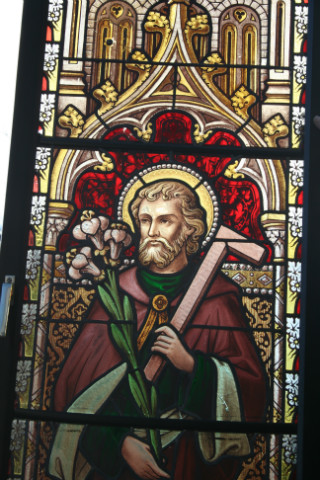 1 Gothic - style Stainded Glass Window