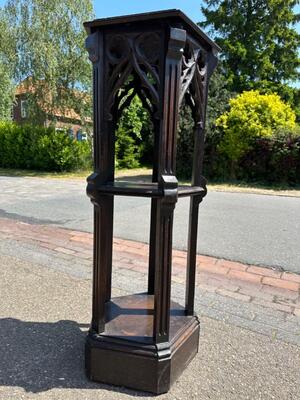 Stand. style Gothic - Style en Oak wood, France 19 th century