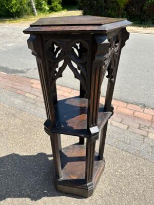 Stand. style Gothic - Style en Oak wood, France 19 th century