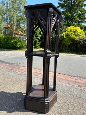 Stand. style Gothic - Style en Oak wood, France 19 th century