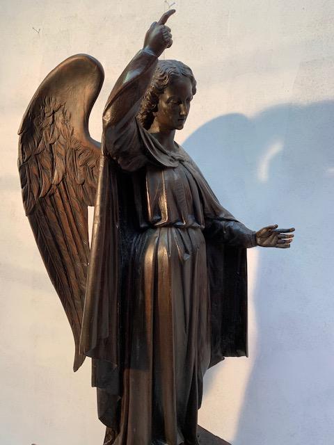 1 Gothic - style Statue Angel Of Judgement