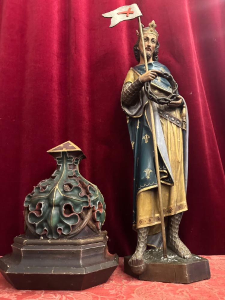 1 Gothic - Style Statue Of Louis Ix Of France With An Accompanying Console