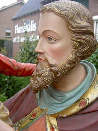 1 Gothic - Style Statue St.Joseph