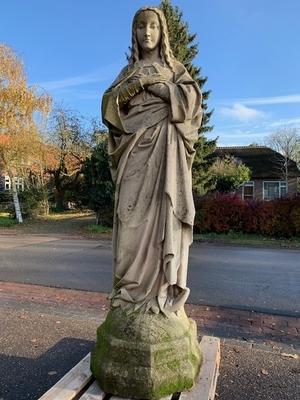 Statue St. Mary Immaculatae Conceptionis Weight 500 Kgs ! style Gothic - style en hand-carved sandstone, Belgium 19th century ( anno 1875 )