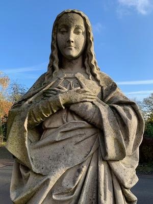 Statue St. Mary Immaculatae Conceptionis Weight 500 Kgs ! style Gothic - style en hand-carved sandstone, Belgium 19th century ( anno 1875 )