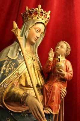 Statue St. Mary With Child style Gothic - style en plaster polychrome, Belgium 19th century ( anno 1875 )