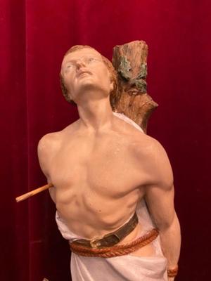 Statue St. Sebastian style Gothic - style en Plaster polychrome, France 19 th century ( Anno 1890 )