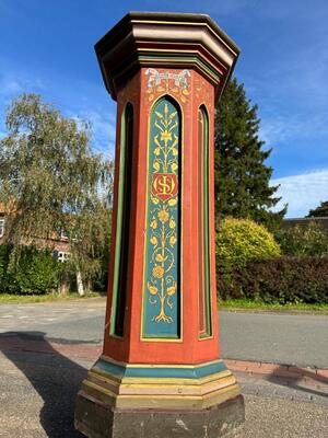 Statue Stand style Gothic - Style en Wood Polychrome, Belgium  19 th century ( Anno 1865 )