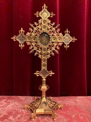 Stunning Reliquary And Relic Of The True Cross, Originally Sealed Relic 18 Th Century. Base - Relic St. Bartholomeus style Gothic - style en Bronze / Gilt / Gemstones / Enamelled Evangelists, Belgium 19 th century ( Anno 1870 )