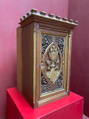 1 Gothic - style Tabernacle