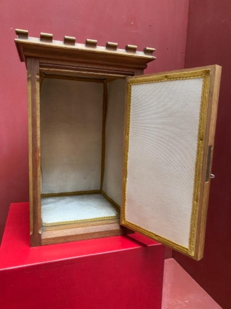 1 Gothic - style Tabernacle