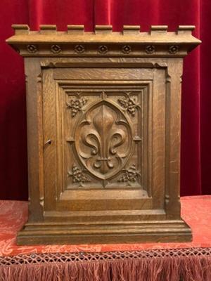 Tabernacle style Gothic - style en Oak wood, Belgium 19 th century ( Anno 1875 )