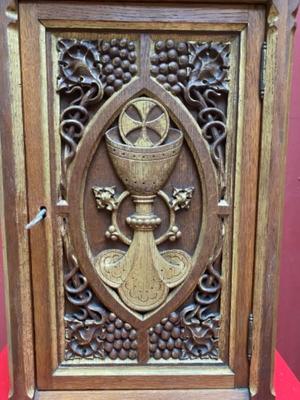 Tabernacle style Gothic - style en Oak Wood, Belgium 19th century ( anno 1875 )