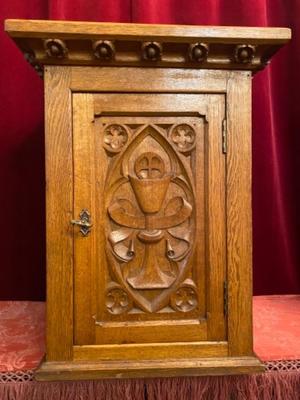 Tabernacle style Gothic - style en Oak wood, Belgium 19 th century ( Anno 1890 )