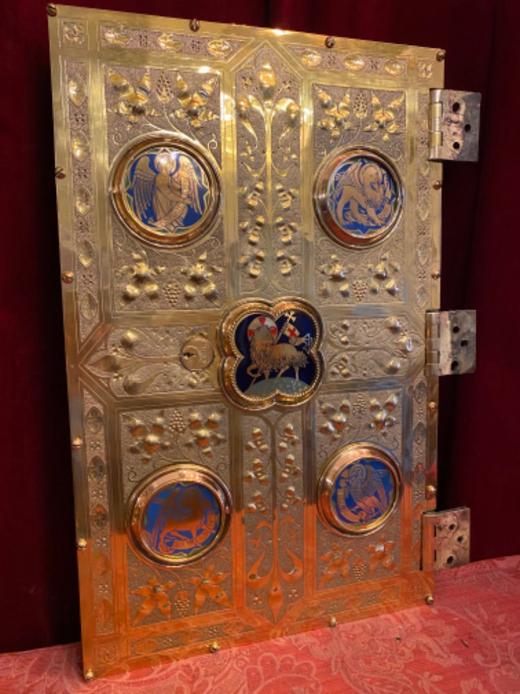 1 Gothic - style Tabernacle - Door