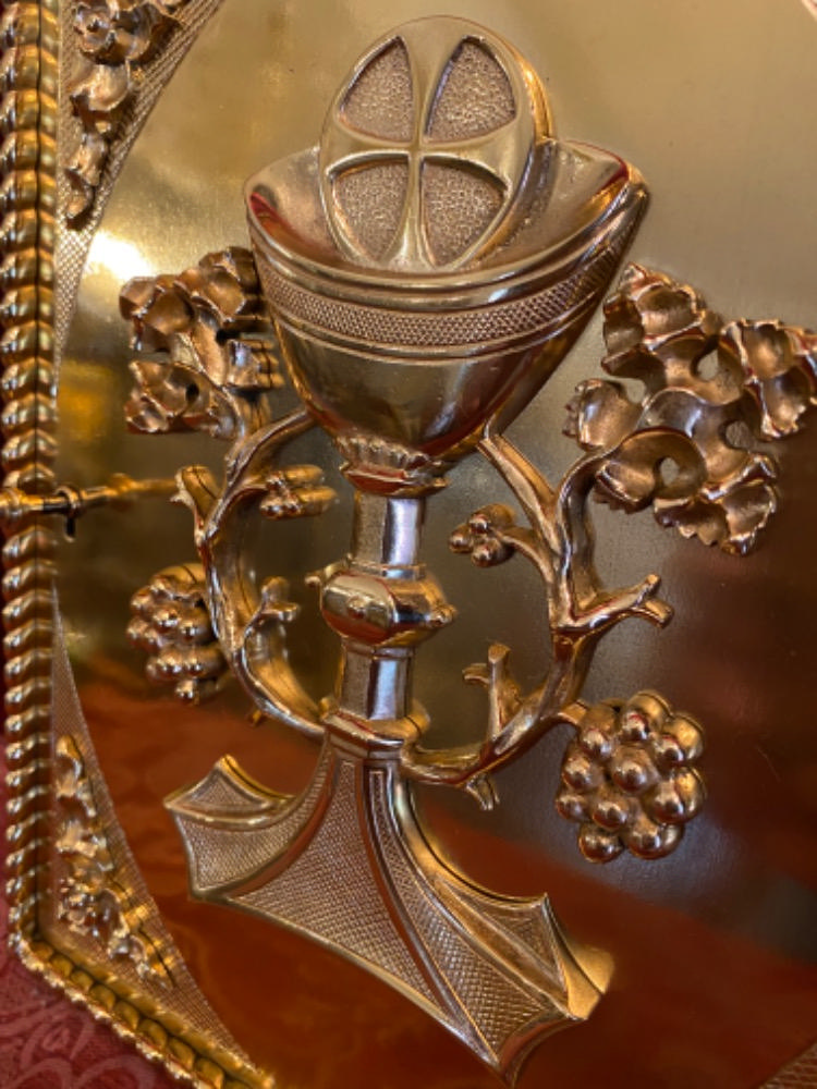 1 Gothic - style Tabernacle - Door