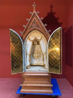 Tabernacle With Original Key.  style Gothic - style en Oak wood / Iron Safe / Brass Doors, Belgium 19th century ( anno 1875 )