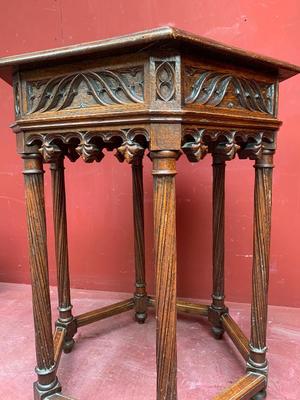 Table style Gothic - Style en Oak Wood, France 19th century ( anno 1875 )