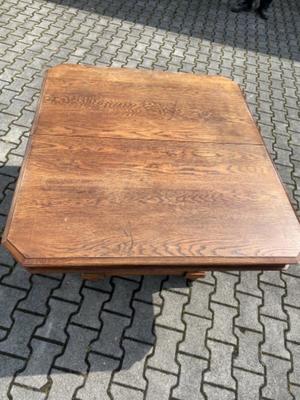 Table style Gothic - style en Oak wood, France 19 th century