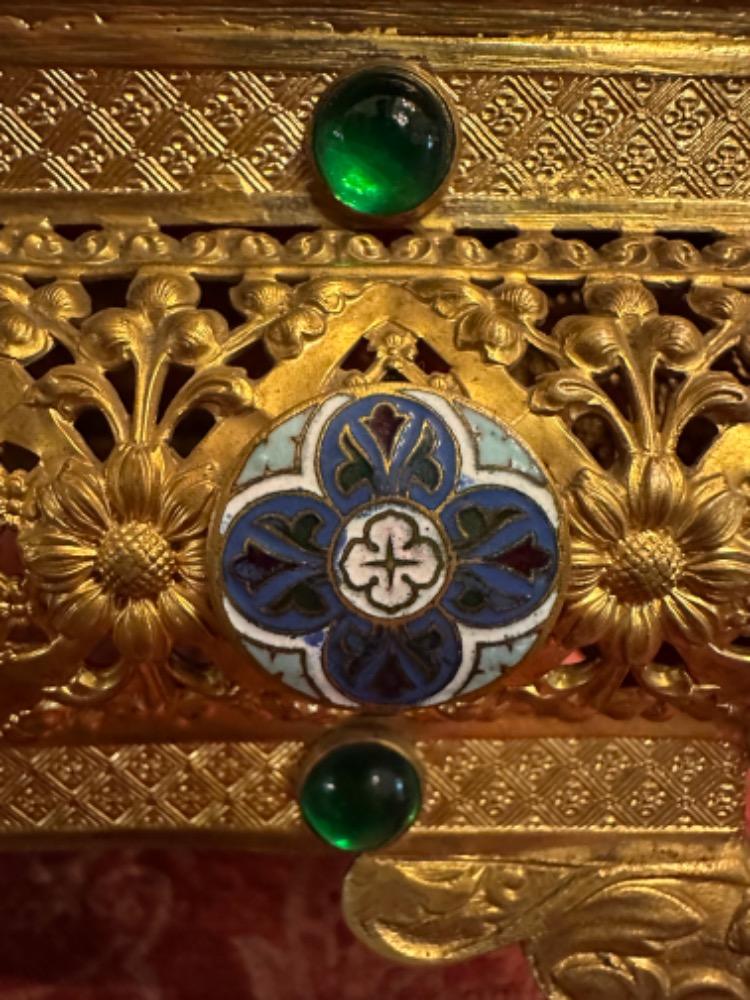 1 Gothic - Style Tabor