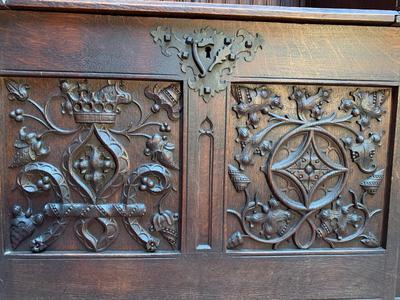 Throne style Gothic - Style en Oak Wood, Belgium 19th century
