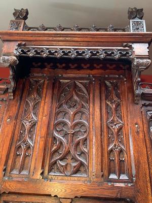 Throne style Gothic - Style en Oak Wood, Belgium 19th century