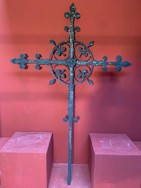 1 Gothic - style Tower - Cross