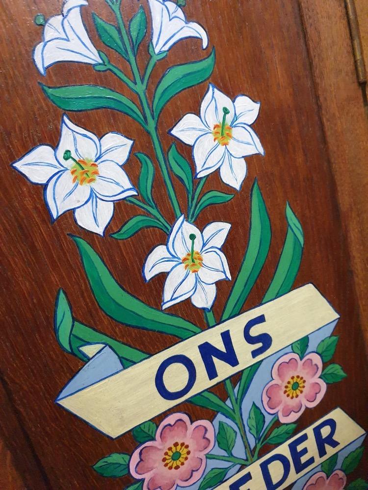 1 Gothic - Style Triptych