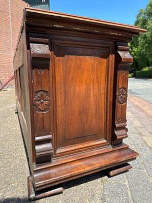Trunk style Gothic - Style en Walnut wood , France 19 th century