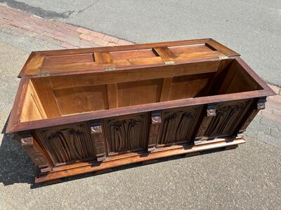 Trunk style Gothic - Style en Walnut wood , France 19 th century