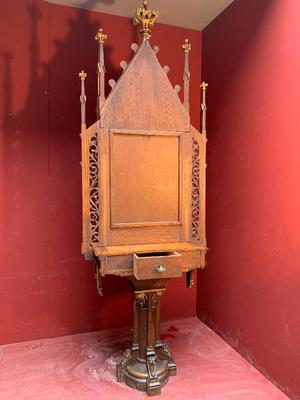 Unique Combination: Home-Altar And Offertory-Box Devoted To Our Lady Of Perpetual Help style Gothic - Style en HAND-PAINTED IMAGINATION -- FULL OAK -- HAND-CARVING , Netherlands ANNO ABOUT 1875