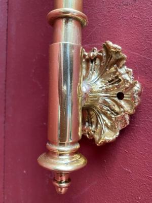 Wall Bracket style Gothic - Style en Bronze / Polished and Varnished, France 19 th century ( Anno 1875 )