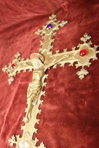 Wall Cross style Gothic - style en Brass / Bronze / Semi Precious Stones, Belgium 19th century