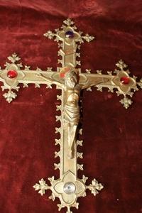 Wall Cross style Gothic - style en Brass / Bronze / Semi Precious Stones, Belgium 19th century