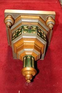 Wall Pedestal style gothic en wood polychrome, Dutch 19th century