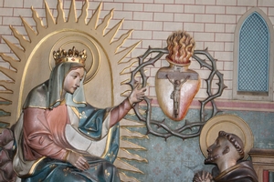 Hand Carved Exceptional Altar Retable. en hand-carved wood polychrome, Belgium 19th century