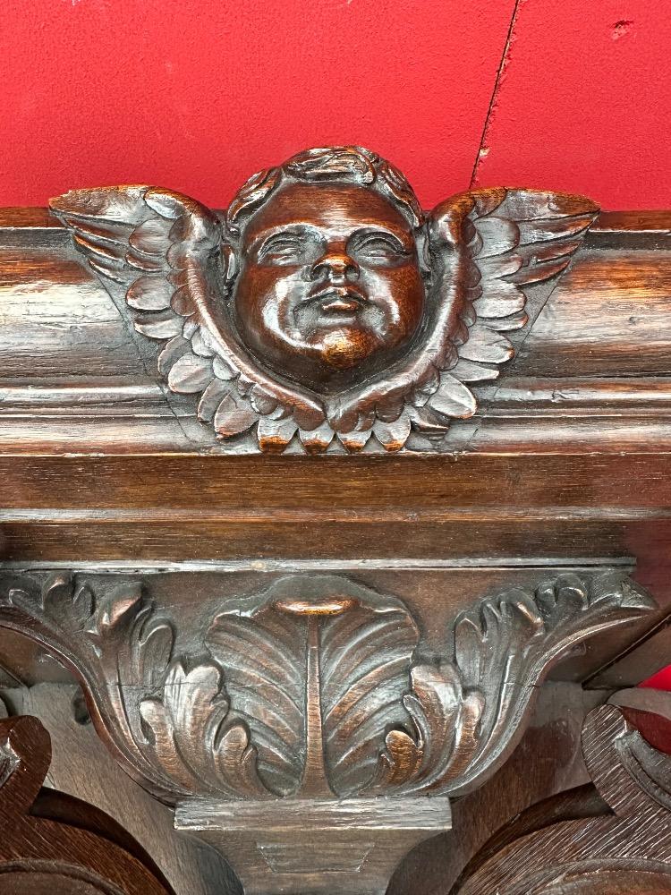 1  Hanging Pedestal
